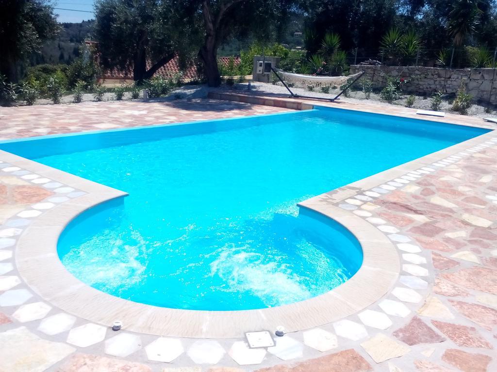 Villa Androniki Longós エクステリア 写真